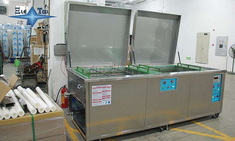 超聲波眼鏡清洗機(jī)液體選擇指南及注意事項(xiàng) 超聲波眼鏡清洗機(jī)液體選擇指南及注意事項(xiàng)