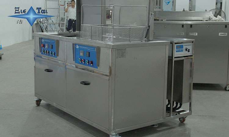超聲波清洗機為何使用純水:解析其必要性與優(yōu)勢 超聲波清洗機為何使用純水:解析其必要性與優(yōu)勢